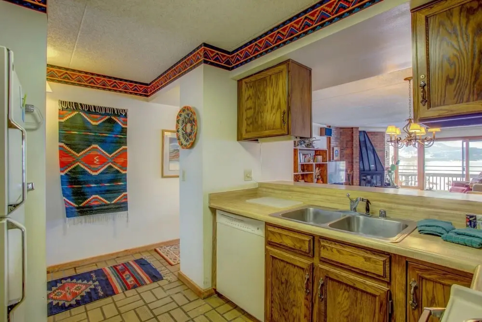 207 Point Dillon 2 Bedrooms 2 Bathrooms Condo