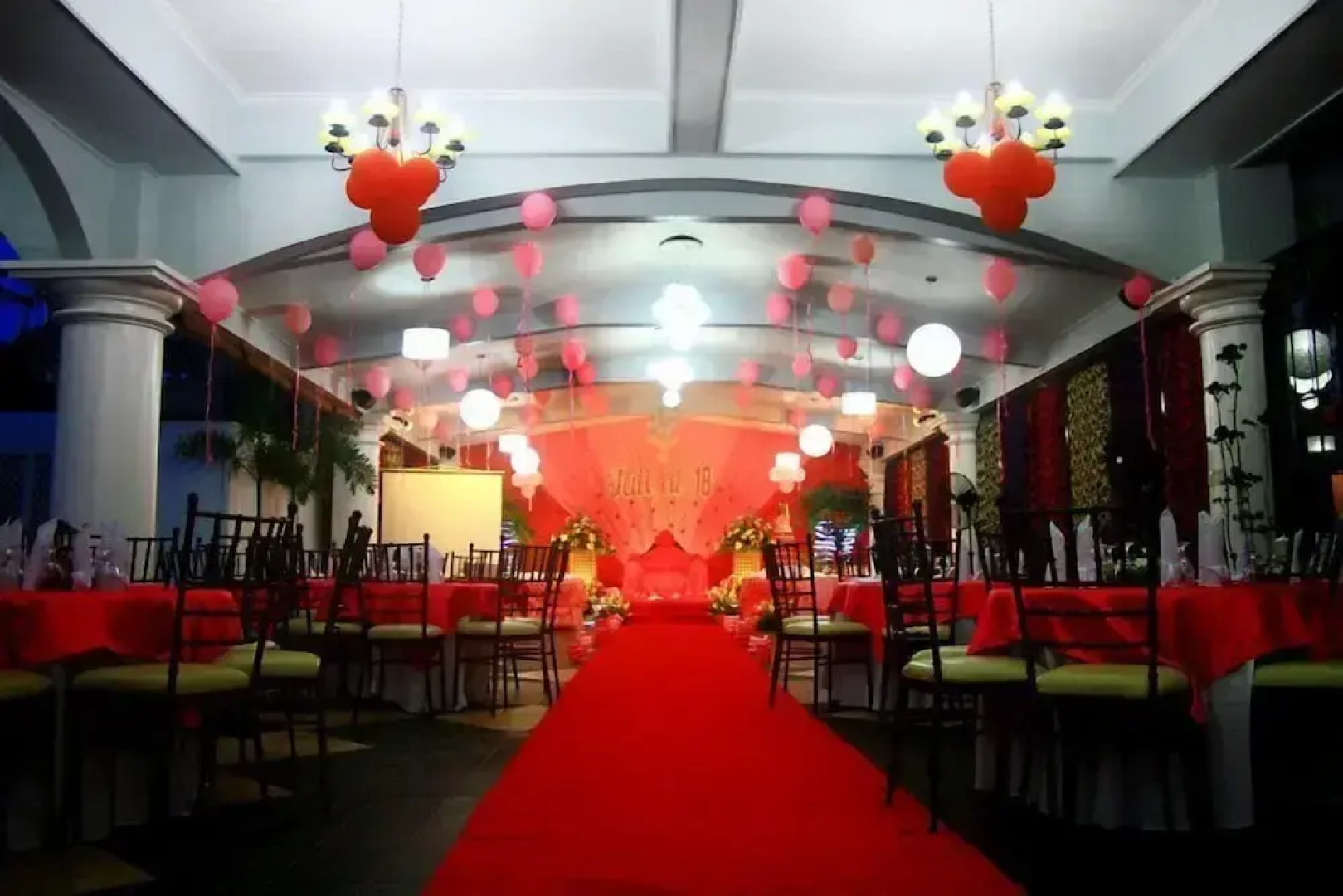 Kapis Mansions Hotel