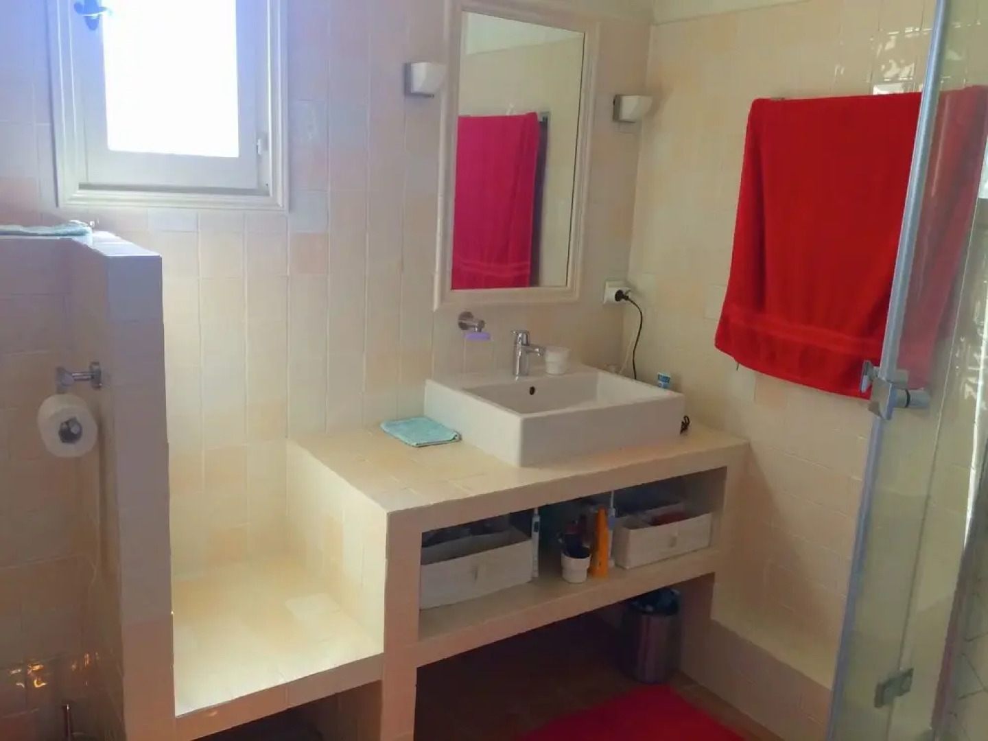 Attractive Gite With Private Swimming Pool and Vast Views Across Lac du Verdon