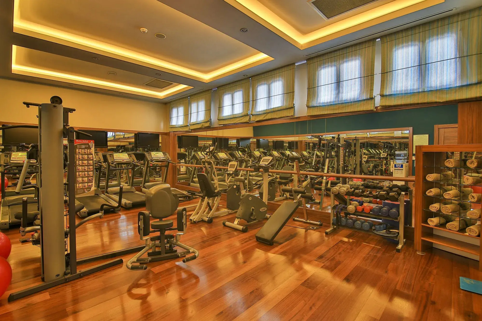 Celik Palace Hotel Convention Center & Thermal SPA