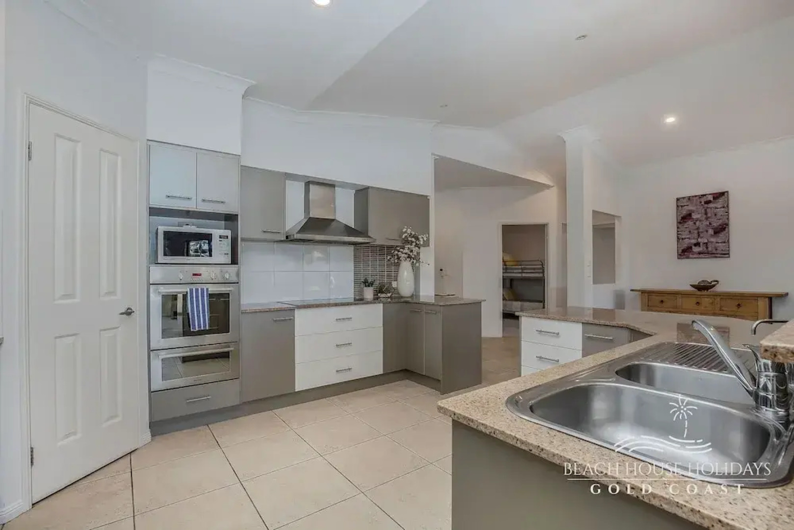 Maureen Waterfront Beach House