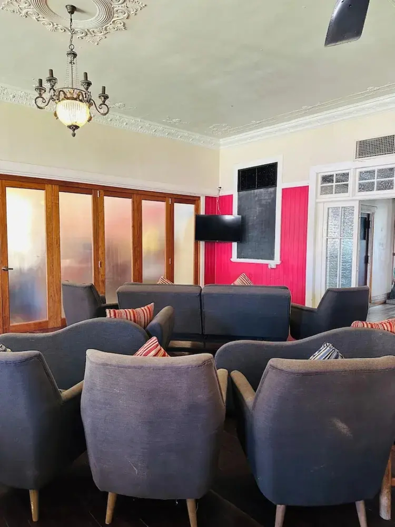 Mossman Exchange & Backpacker Resort