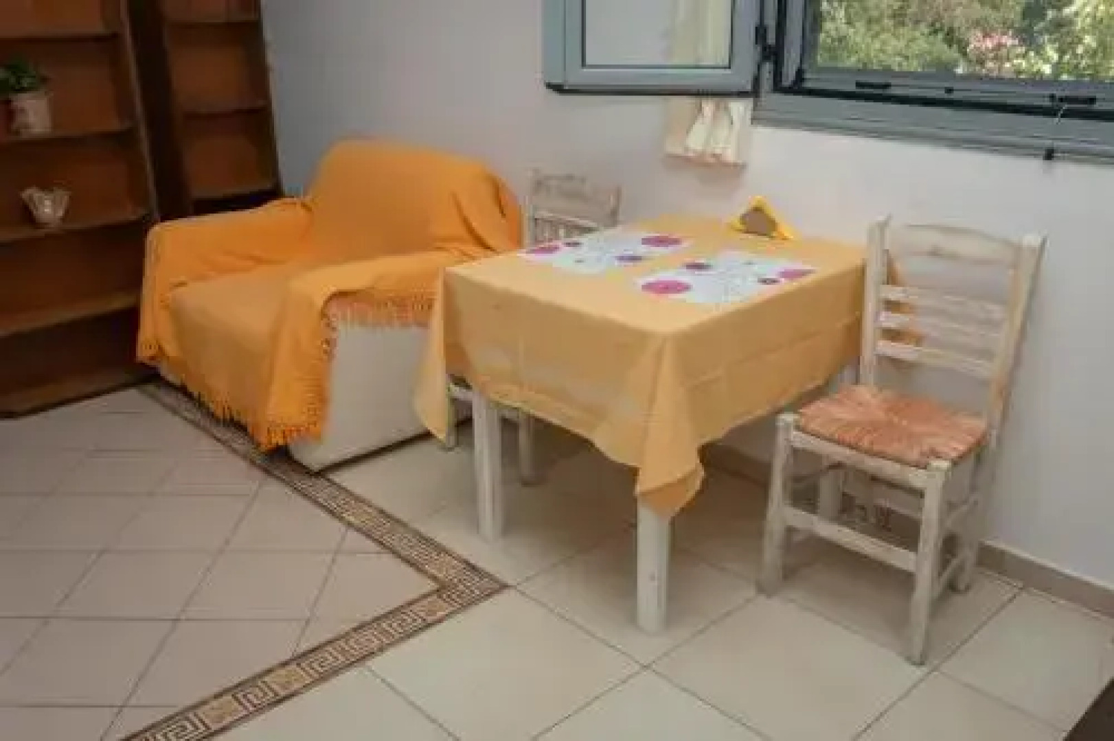 Ta Spitakia Tsarbopoulos