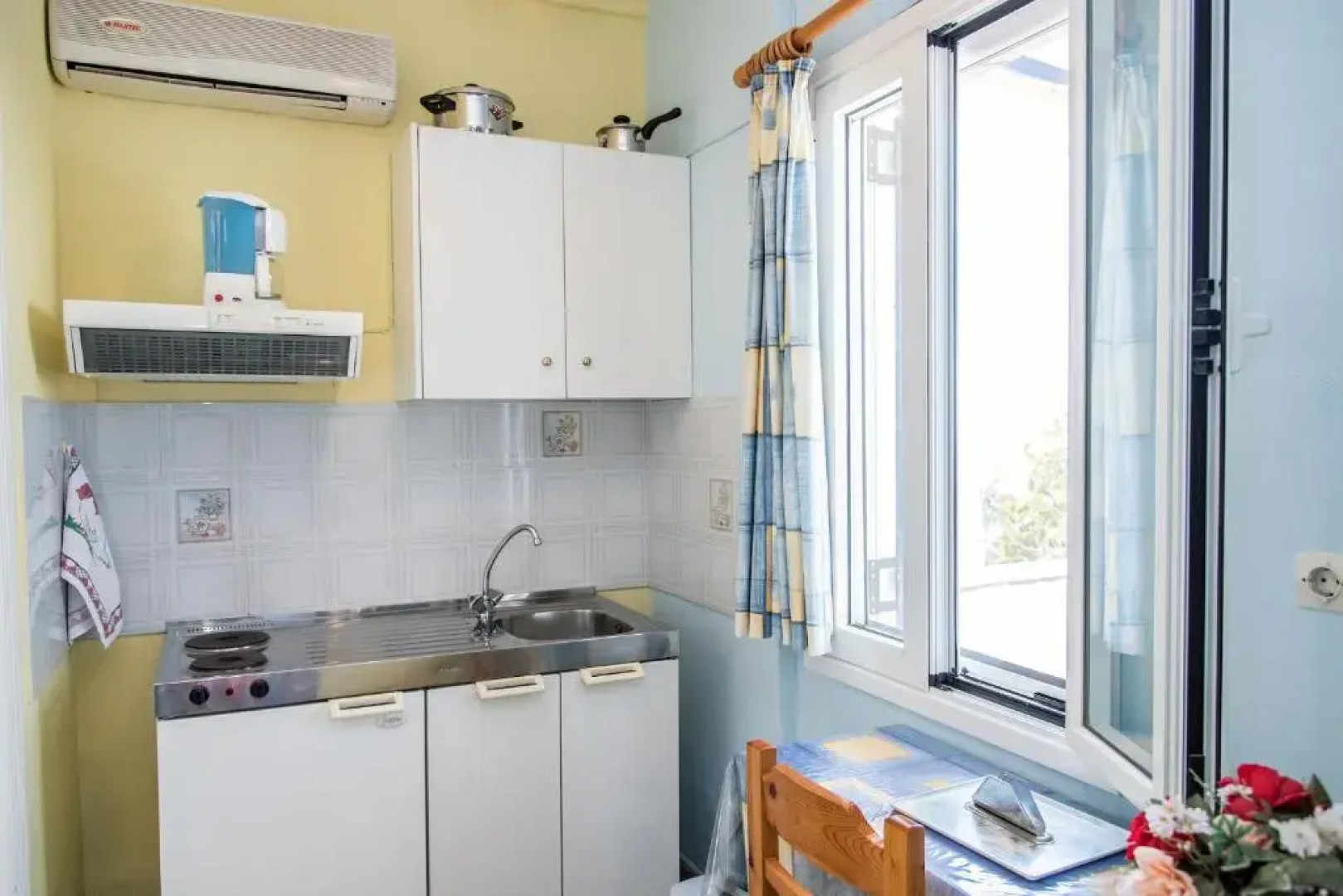 Irini Studios In Tinos