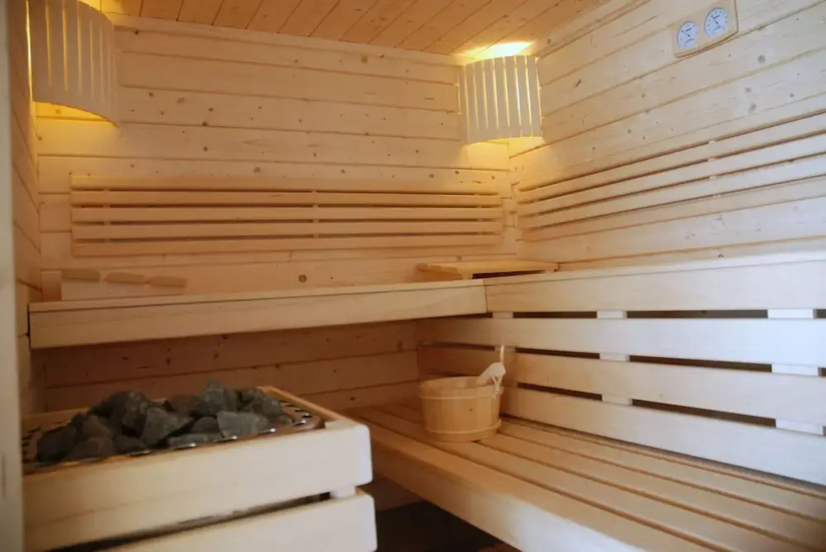 Le Grand Chalet et Spa Private Hotel