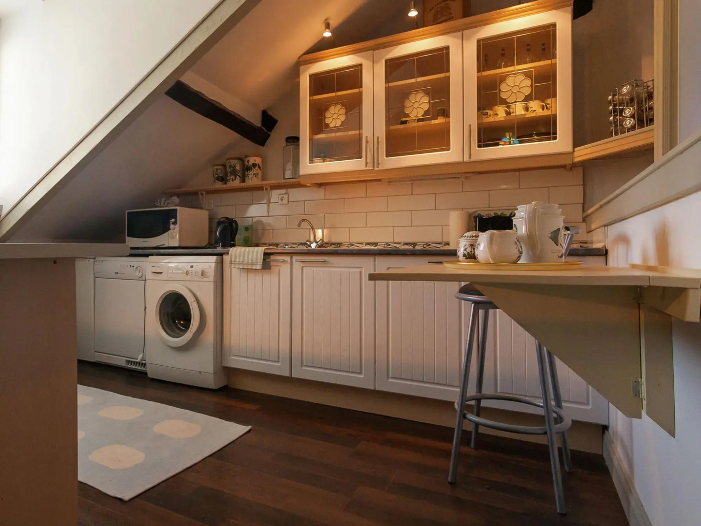 Elegant Holiday Home in Coubjours with heated pool and sauna