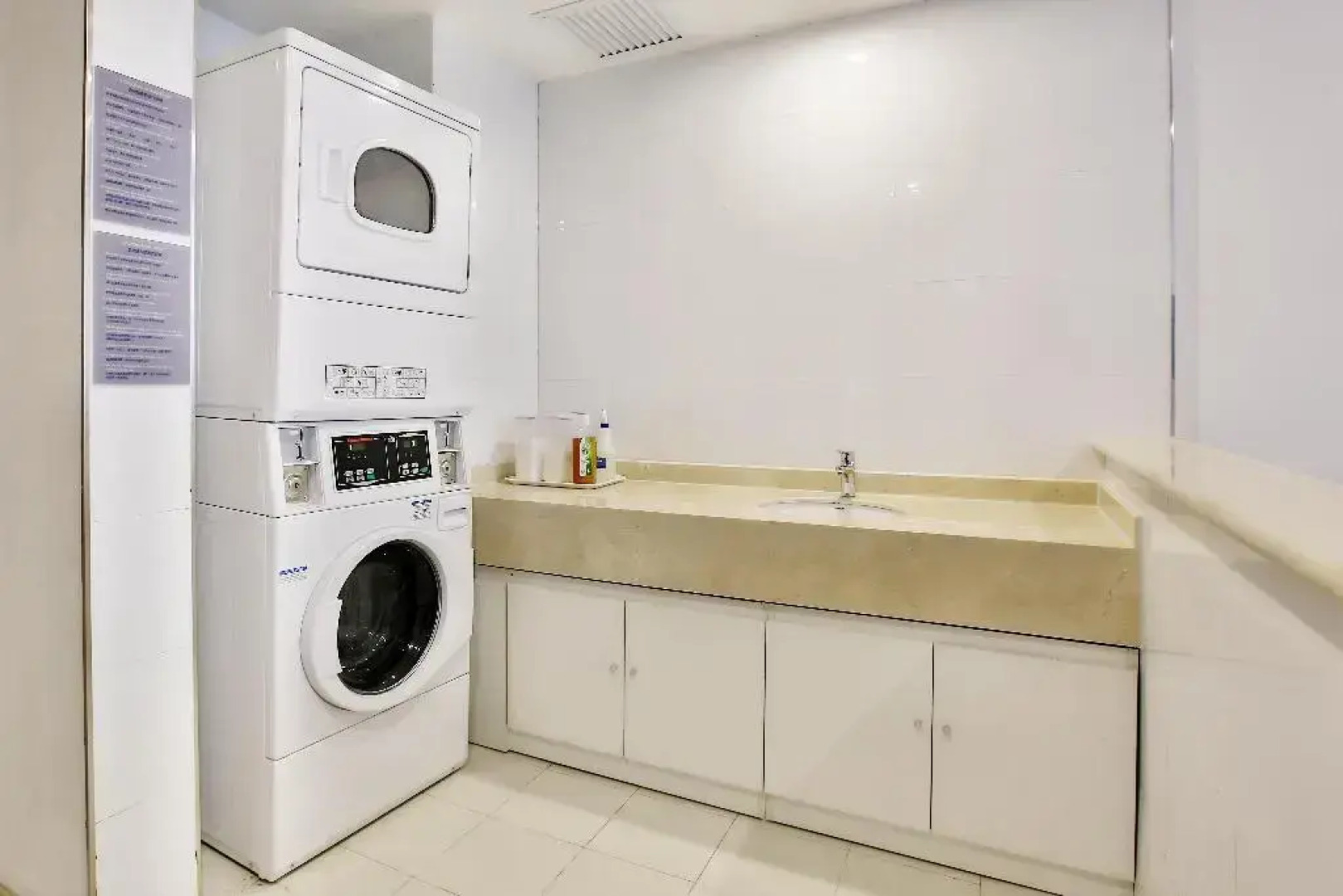 Отель Holiday Inn Express Langfang Park View