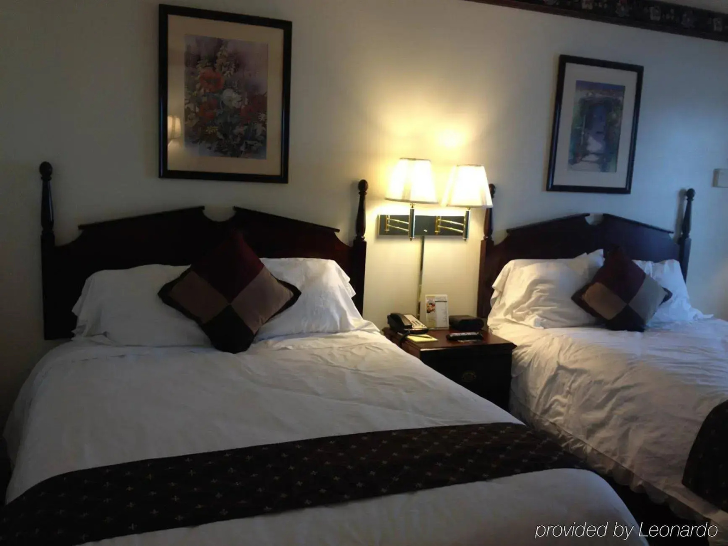Chalet Motel Mequon