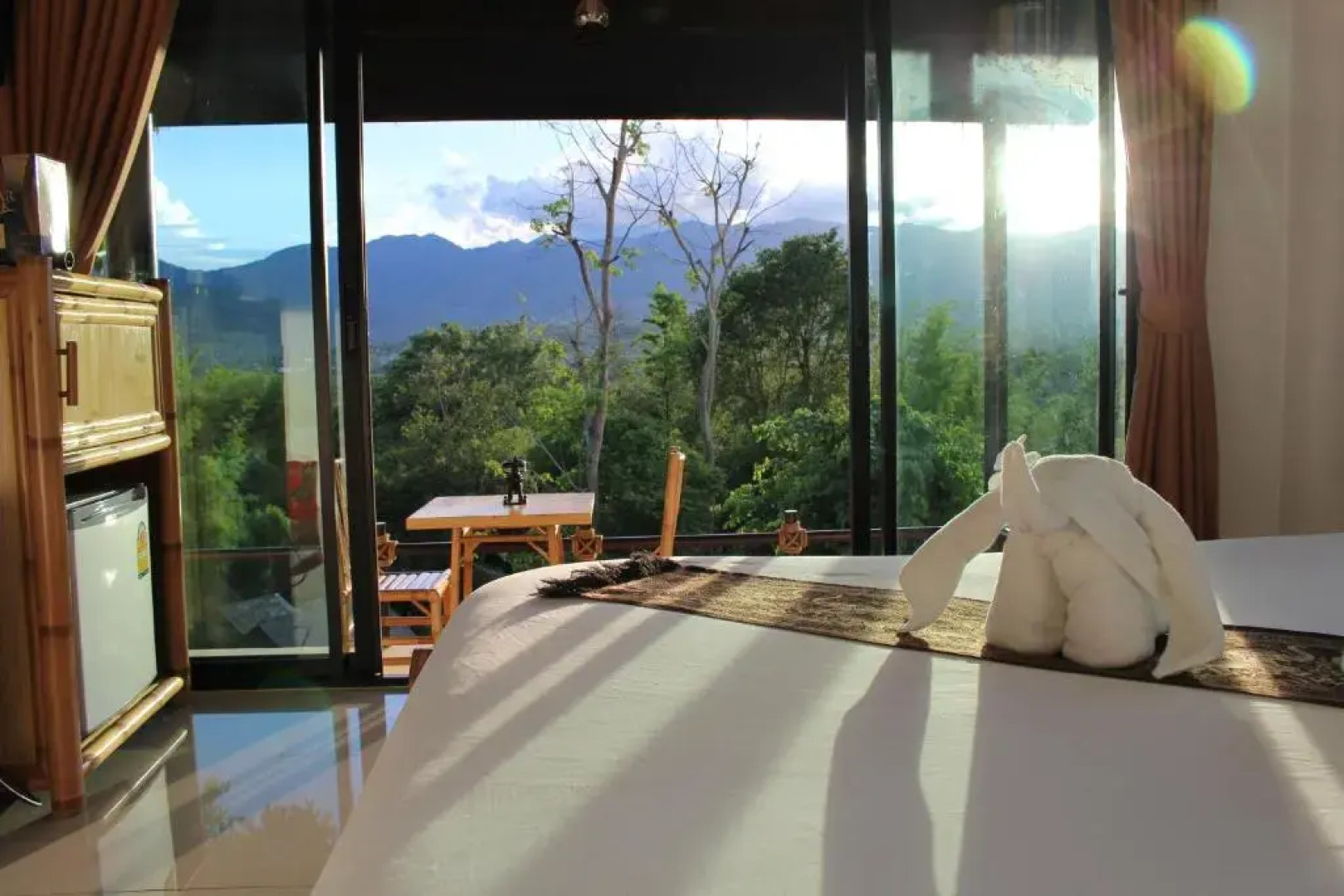 Chang Pai Hill - Adults Only