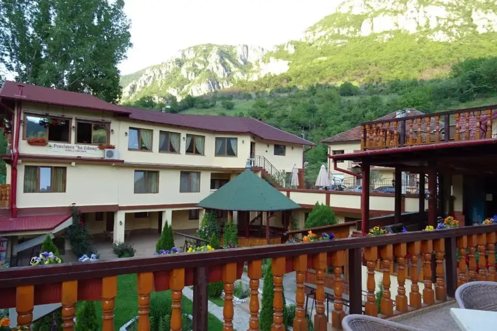 Pension Cuibul Viselor