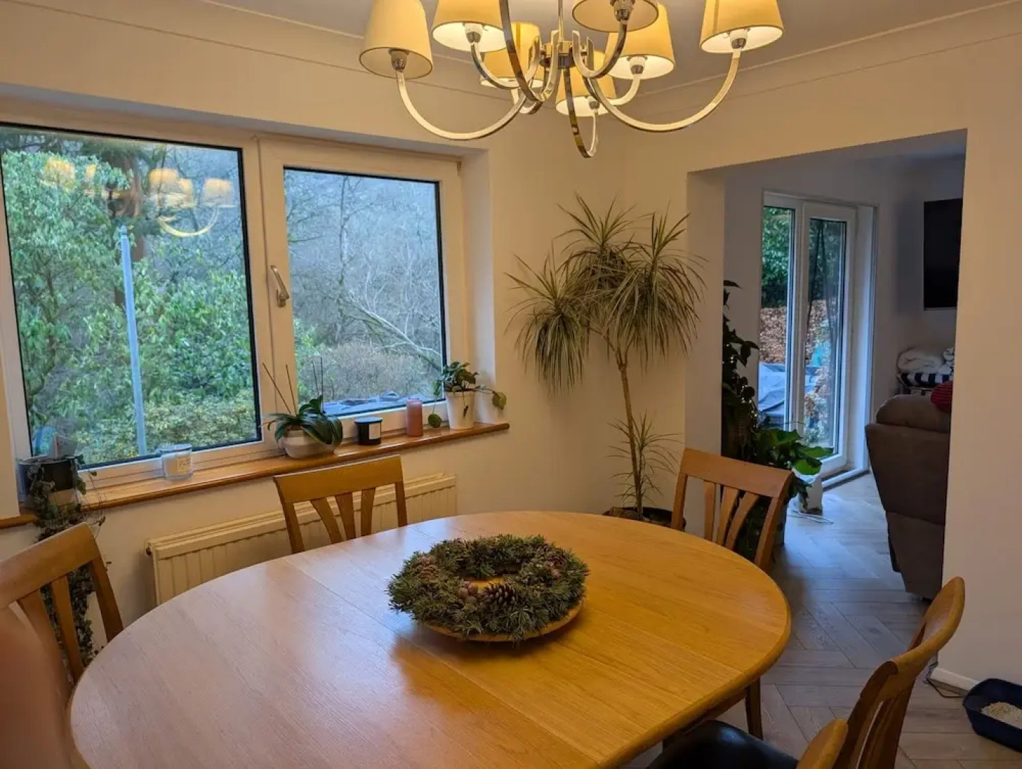 5Bd House In The Forest