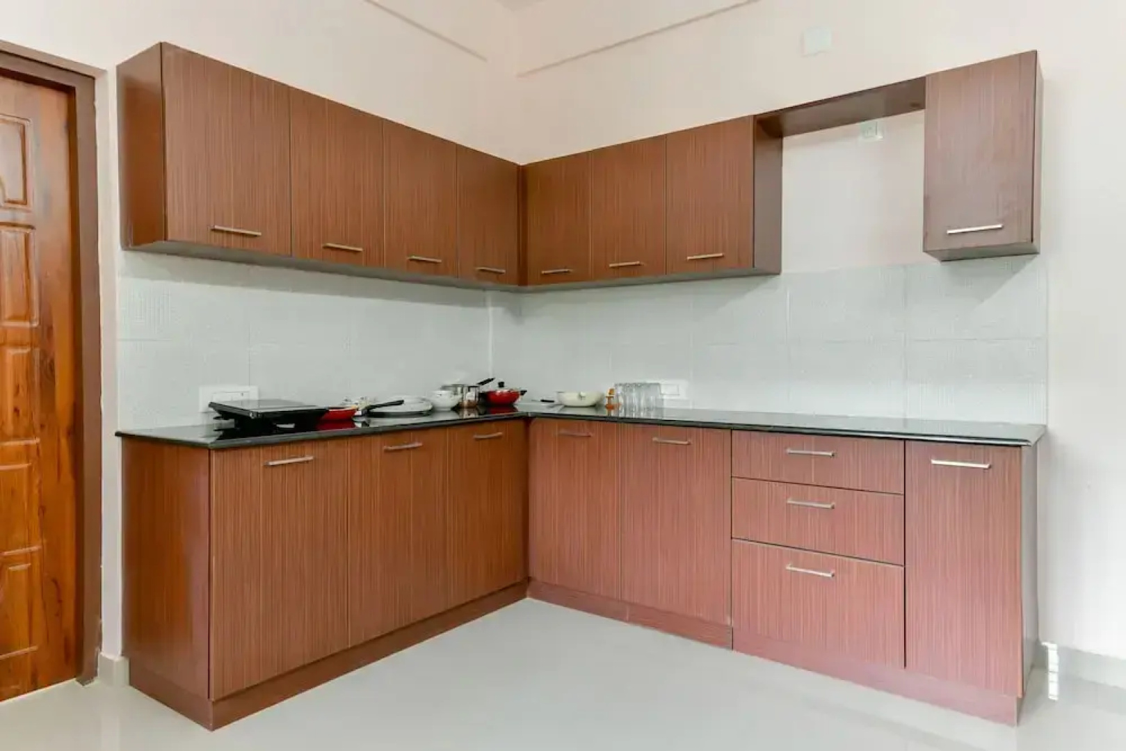 OYO 24016 Home Valley View 2BHK Sulthan Bathery