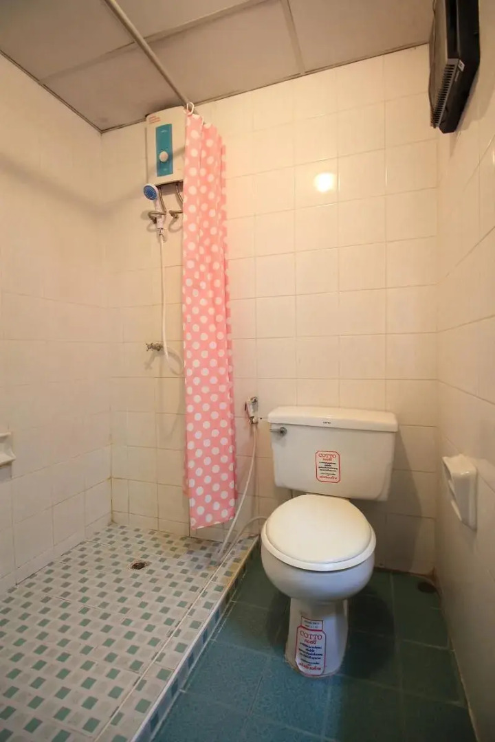 OYO 247 Diamond Place