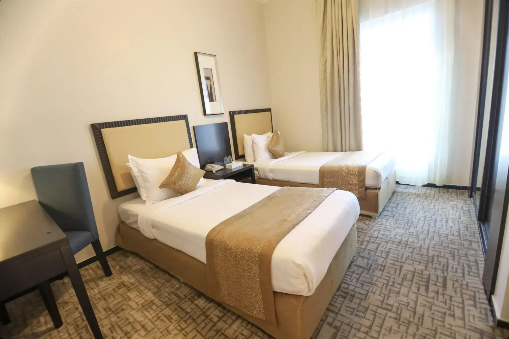 Platinum Park Serviced Apartments