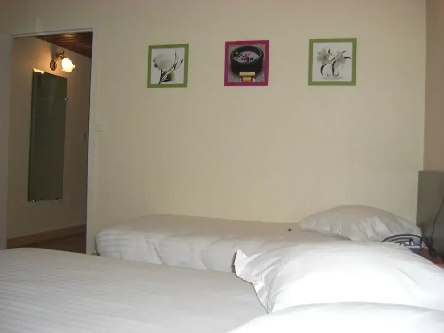 Brit Hotel Nevers 3*