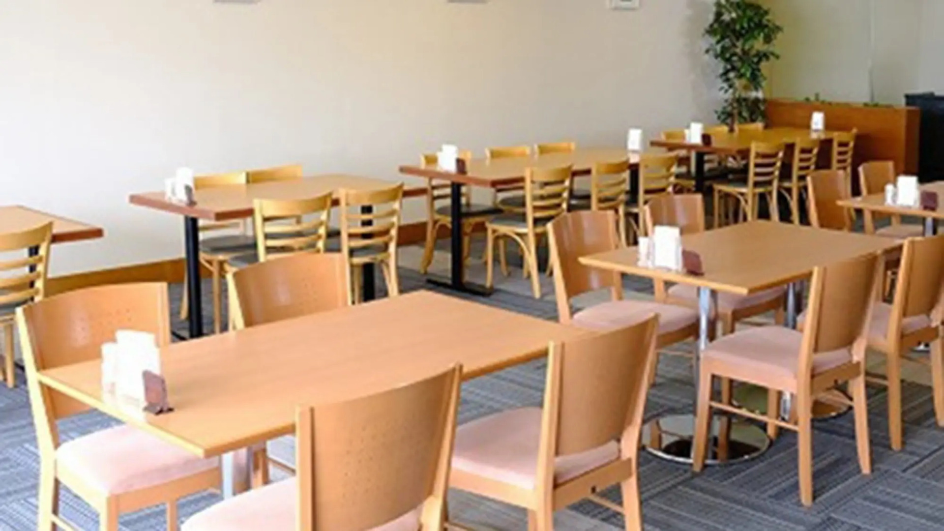 Urakawa Wellington Hotel