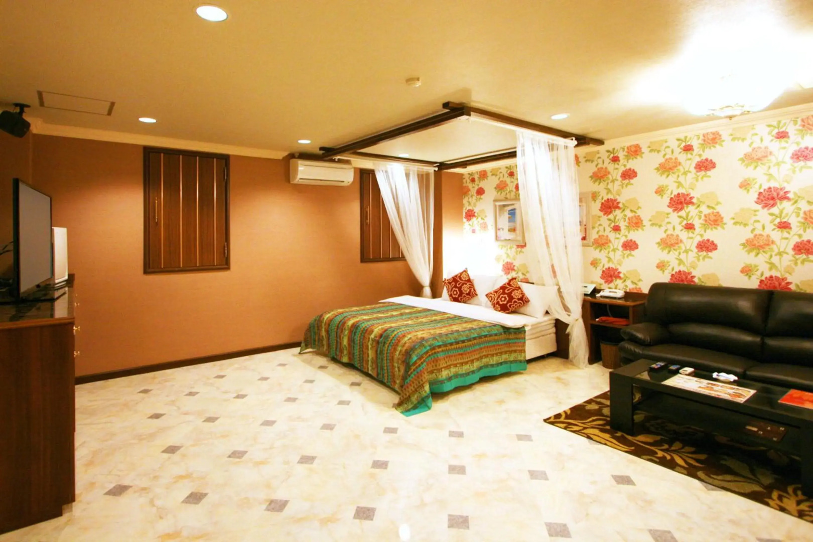 Hotel AURA Kansai Airport - Adults Only