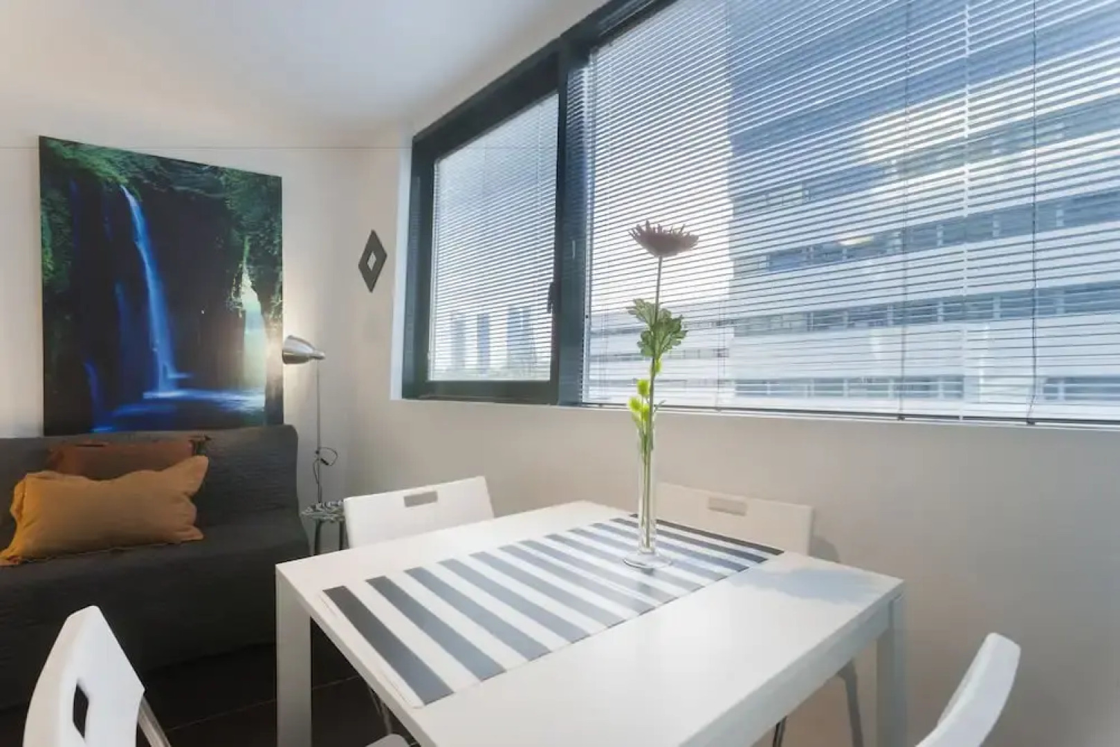 Dobo Homes Manoteras I Apartment