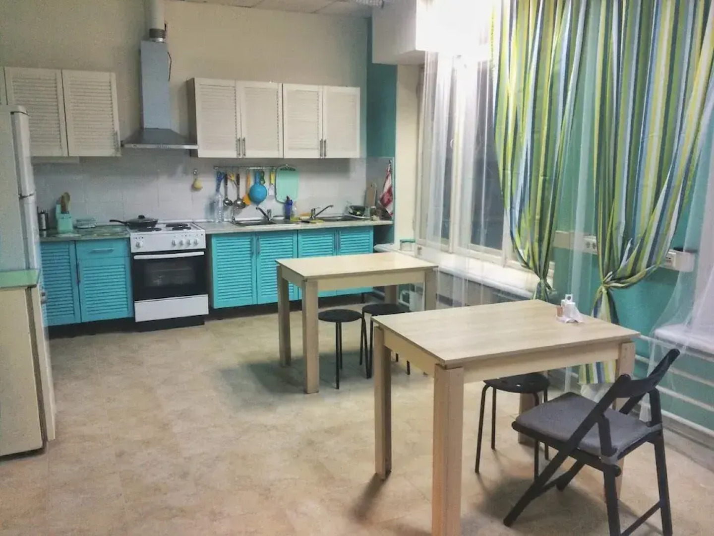 Капсульный отель Yes