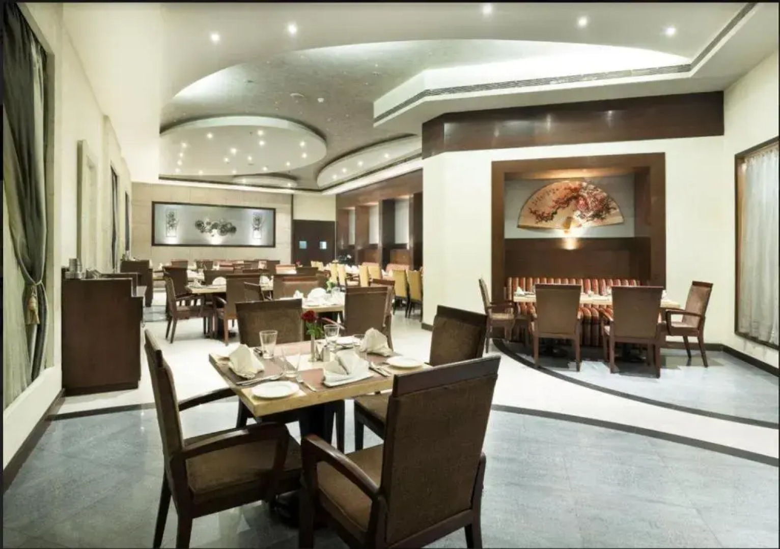 NIRVANA Luxury Hotel l Ludhiana