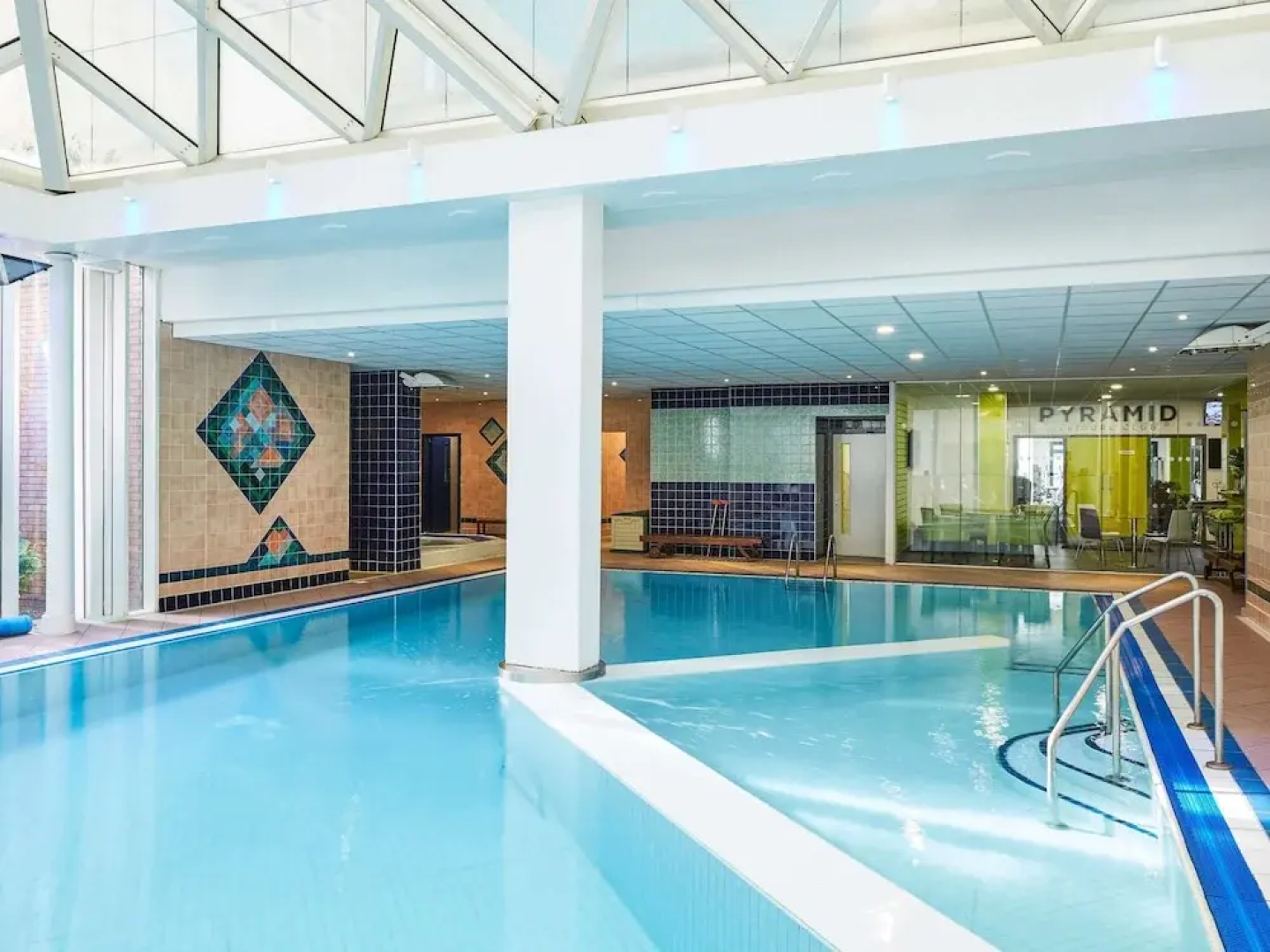 Mercure St Helens