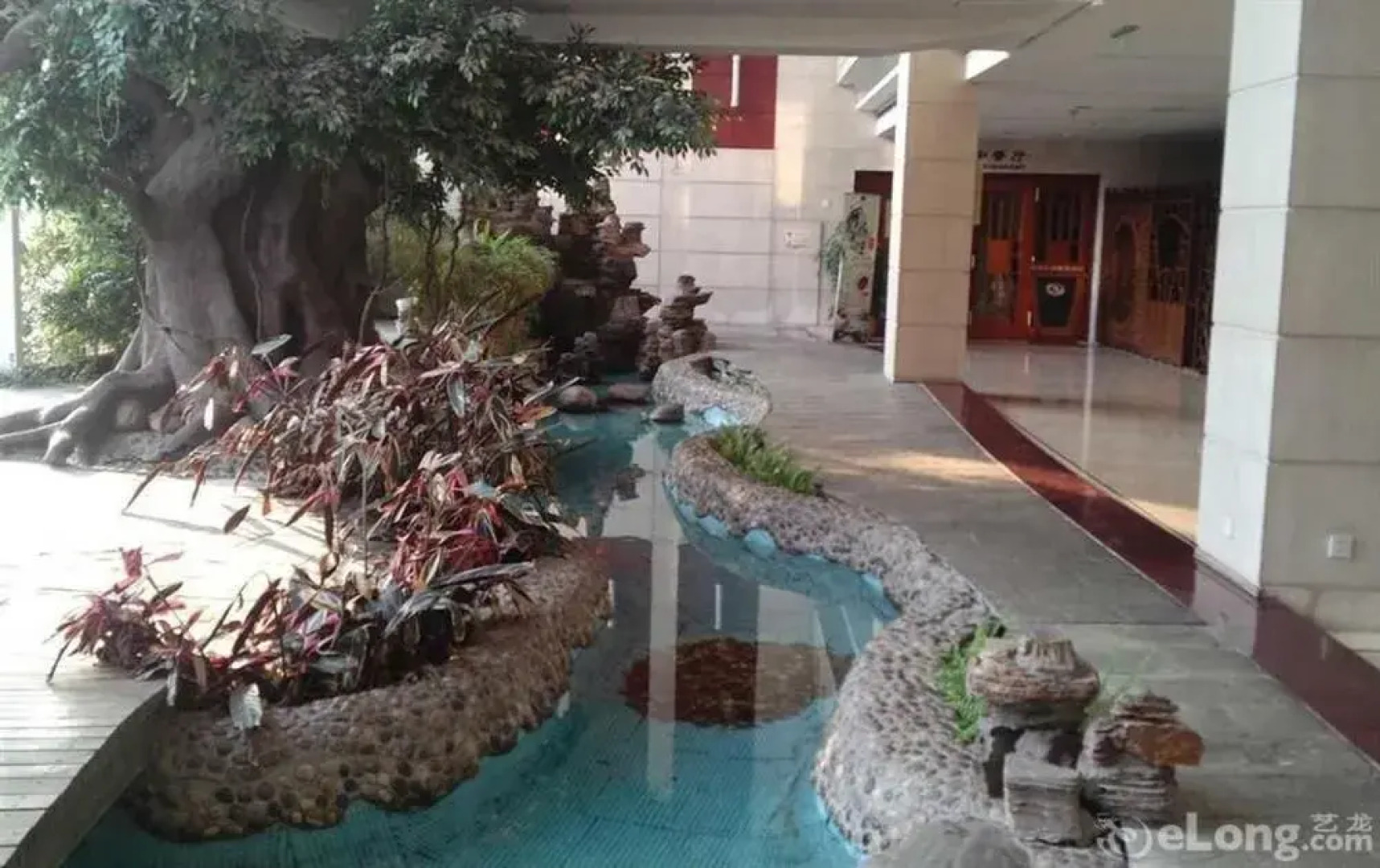 Tianjin Tianbao International Hotel