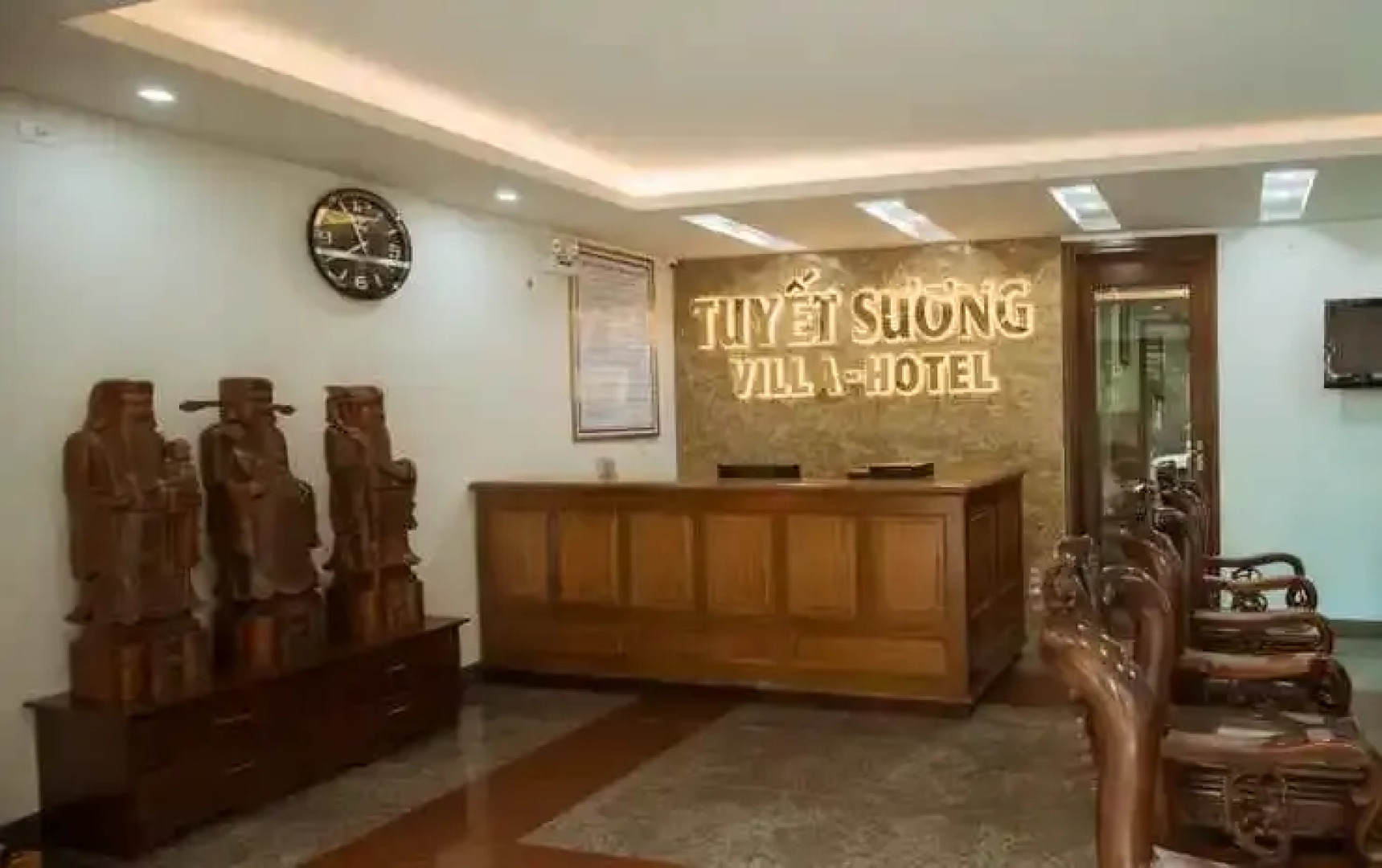 Tuyet Suong Villa Hotel