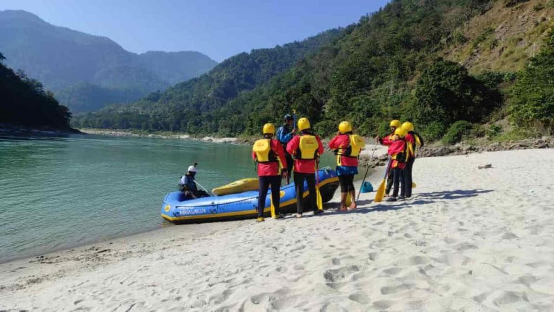 Jugnoo Camps by UK07Hotels