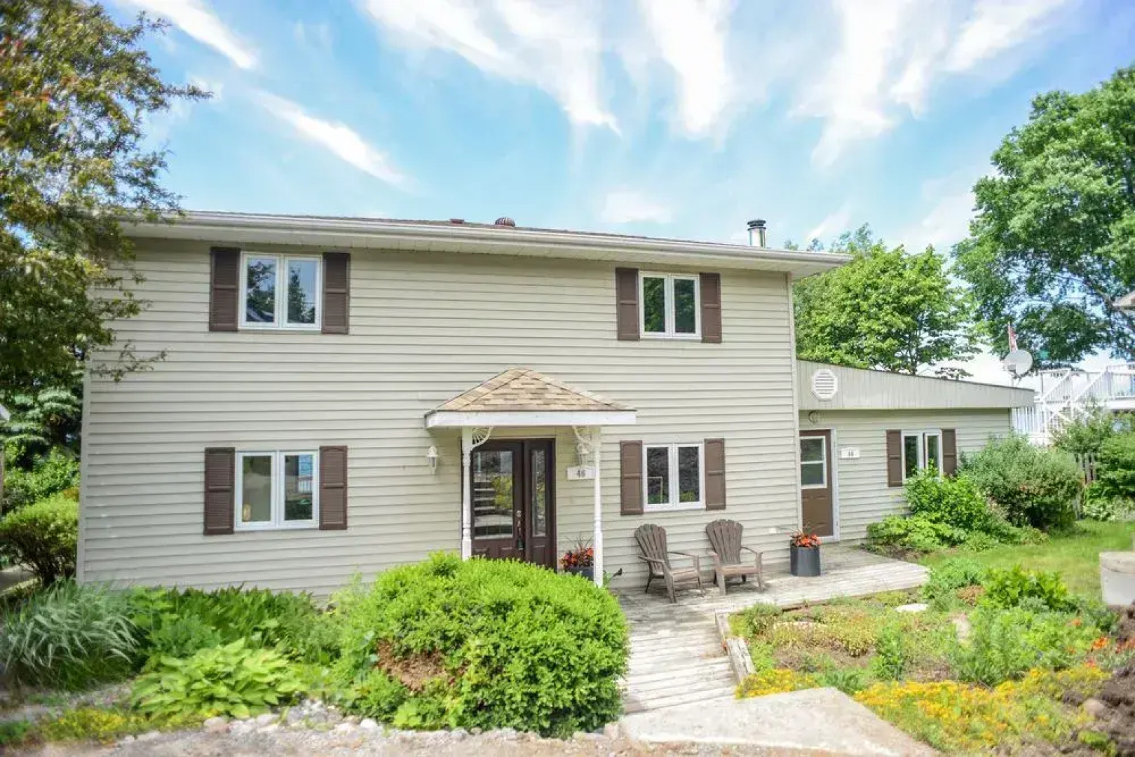 Shorehill Cottages on the Water