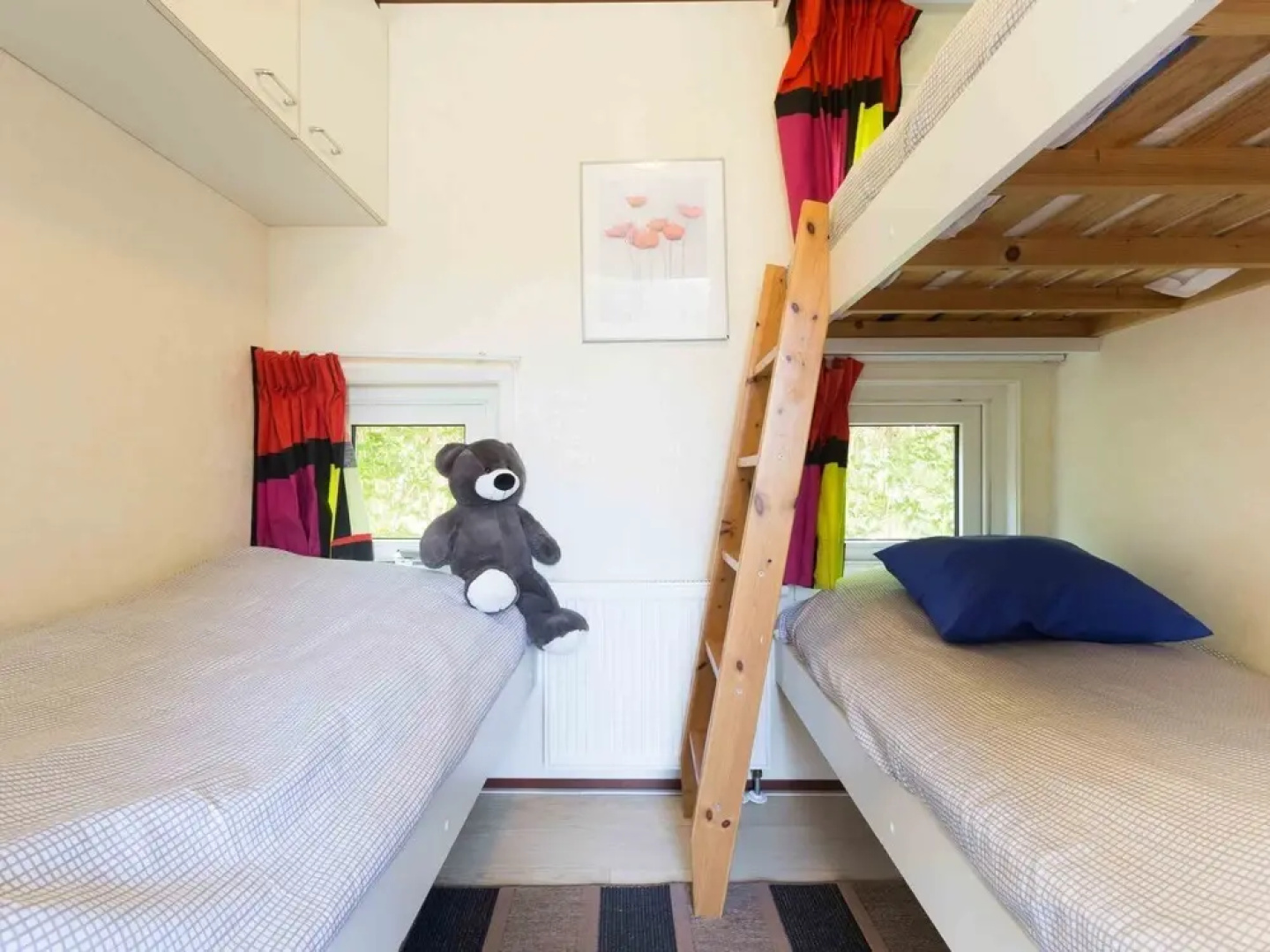 Comfortable Chalet sea at 3.5 km, in Egmond