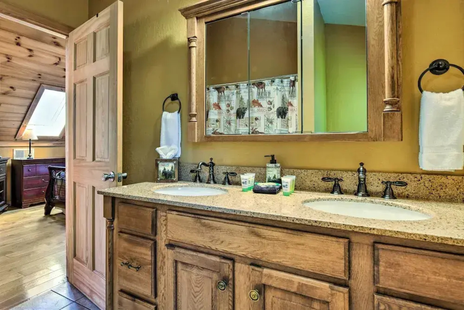 Bryson City Cabin Rental w/ Views & Hot Tub