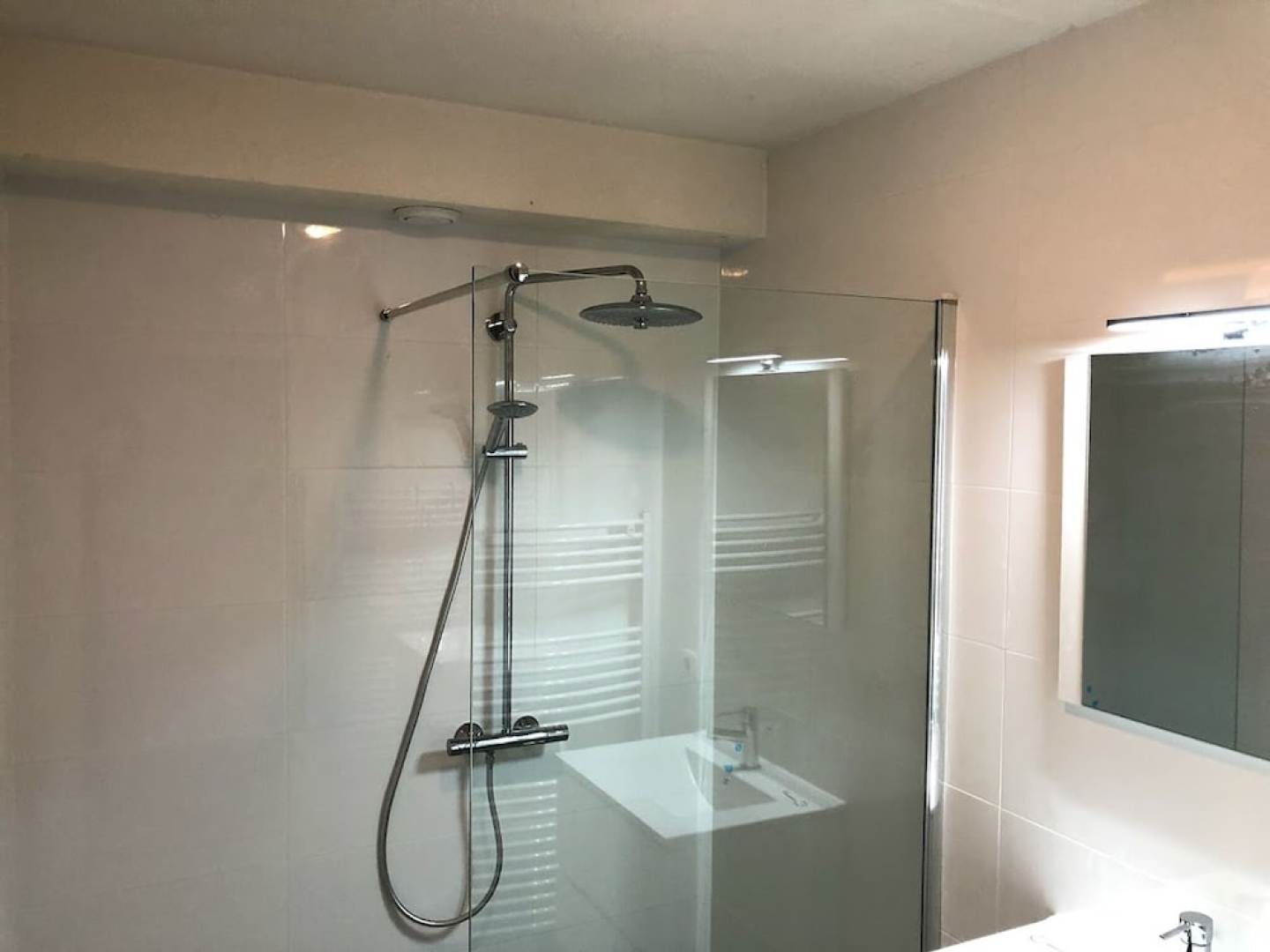 Snug Holiday Home in Huissen near Center