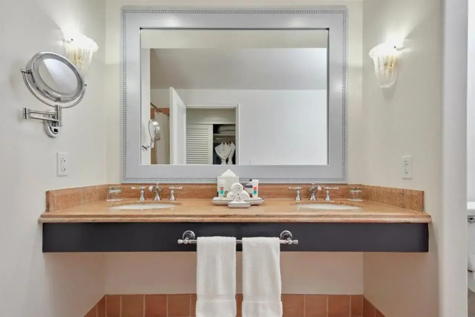 Universal’s Loews Portofino Bay Hotel