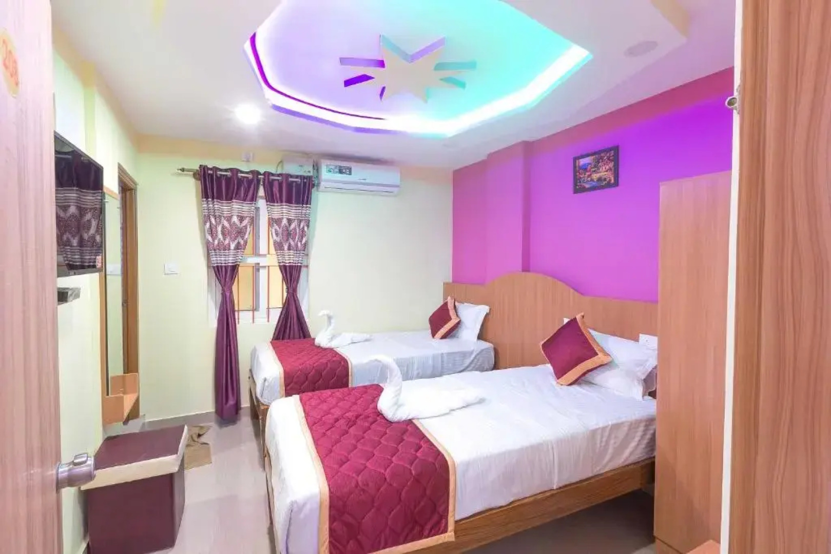 OYO 22790 Sree Comforts