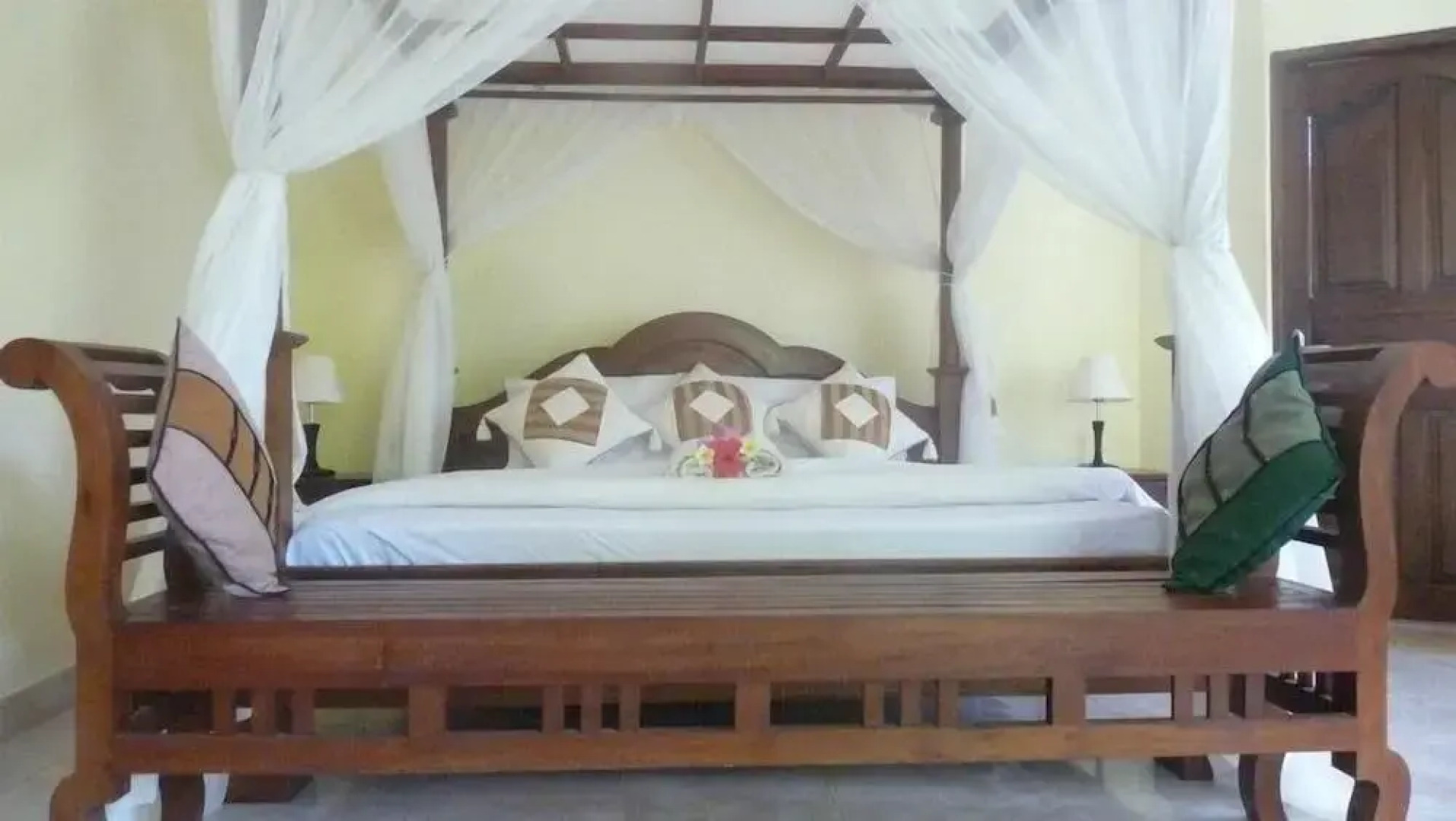 Lily Amed Beach Bungalows