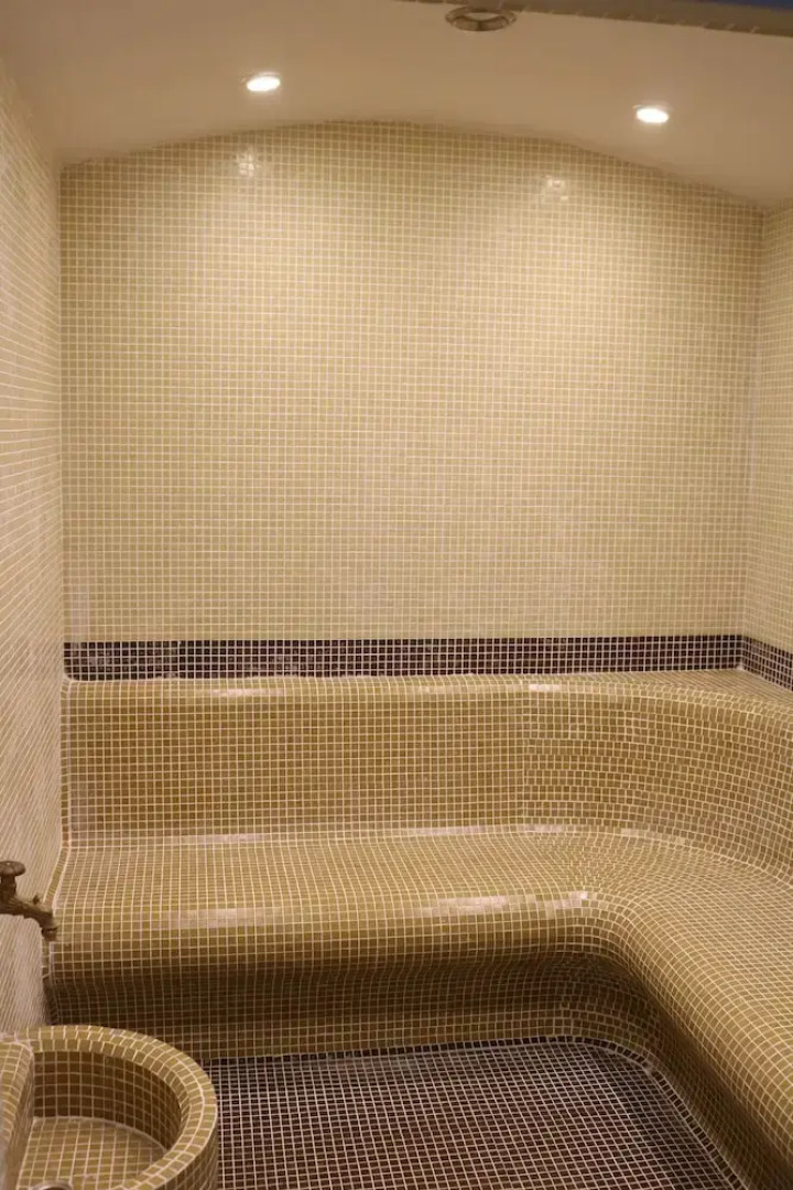 spa guest house valentina