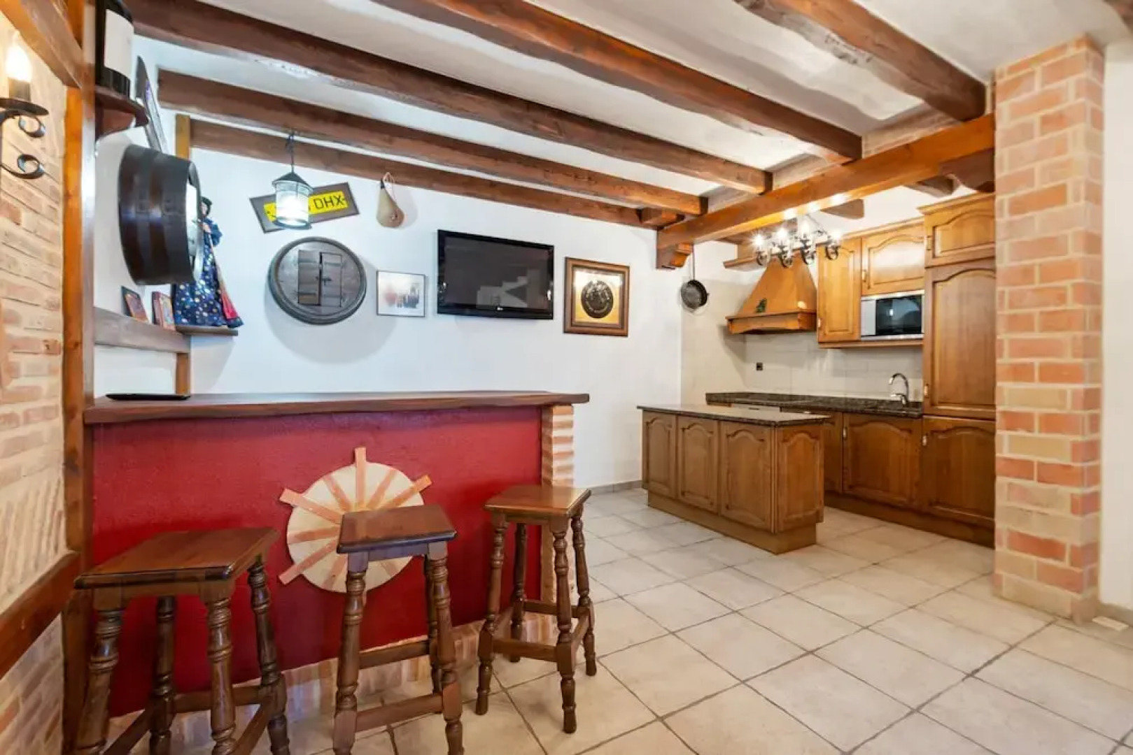 Villa With 4 Bedrooms in Bizkaia, With Wonderful Mountain View, Private Pool and Enclosed Garden Near the Beach