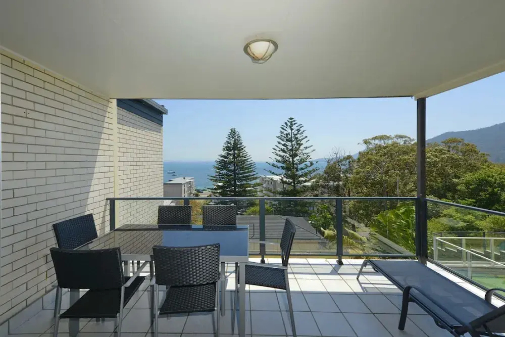 Sundeck Unit 9 - Shoal Bay