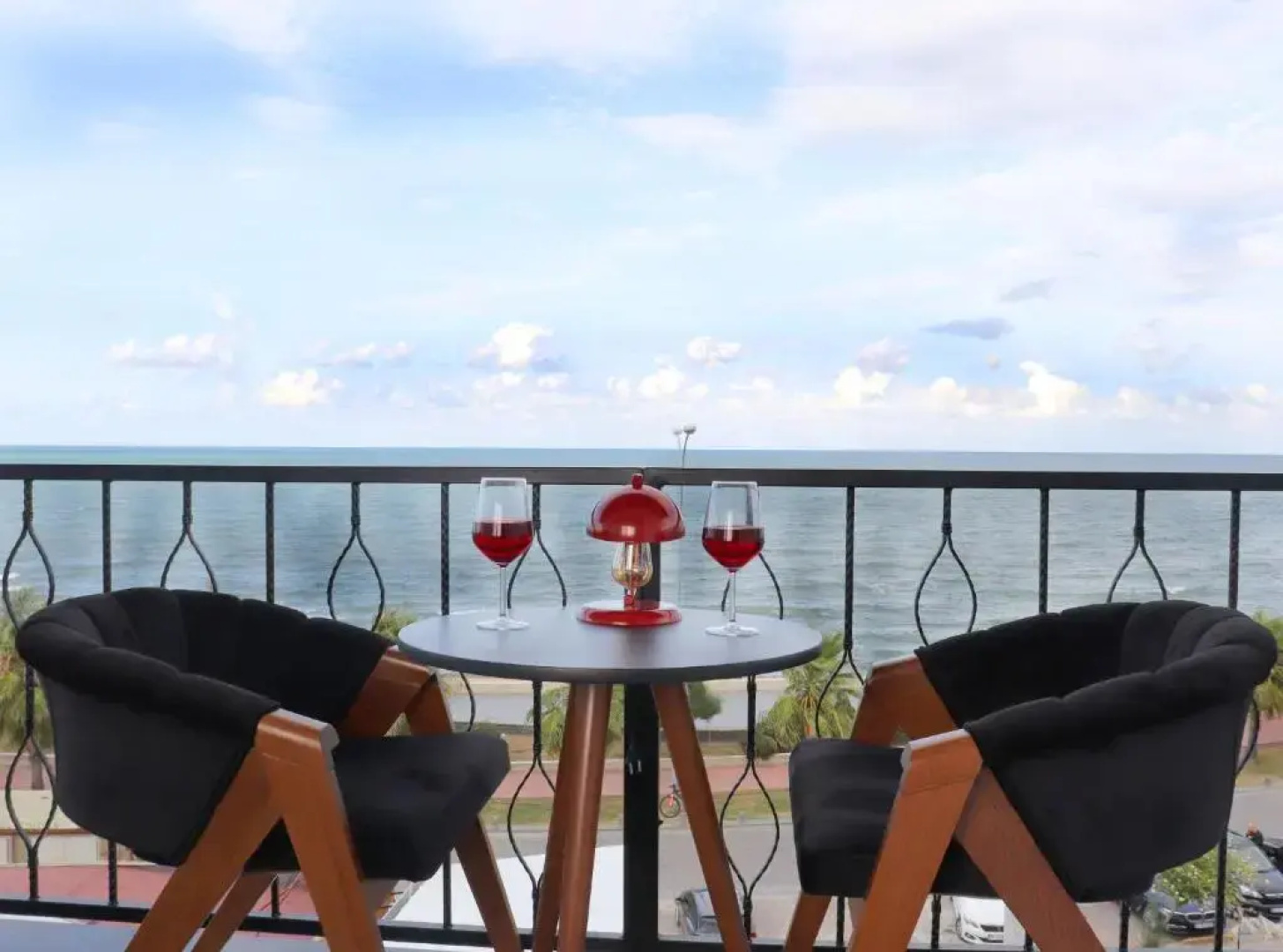 Blue Ay Boutique Hotel