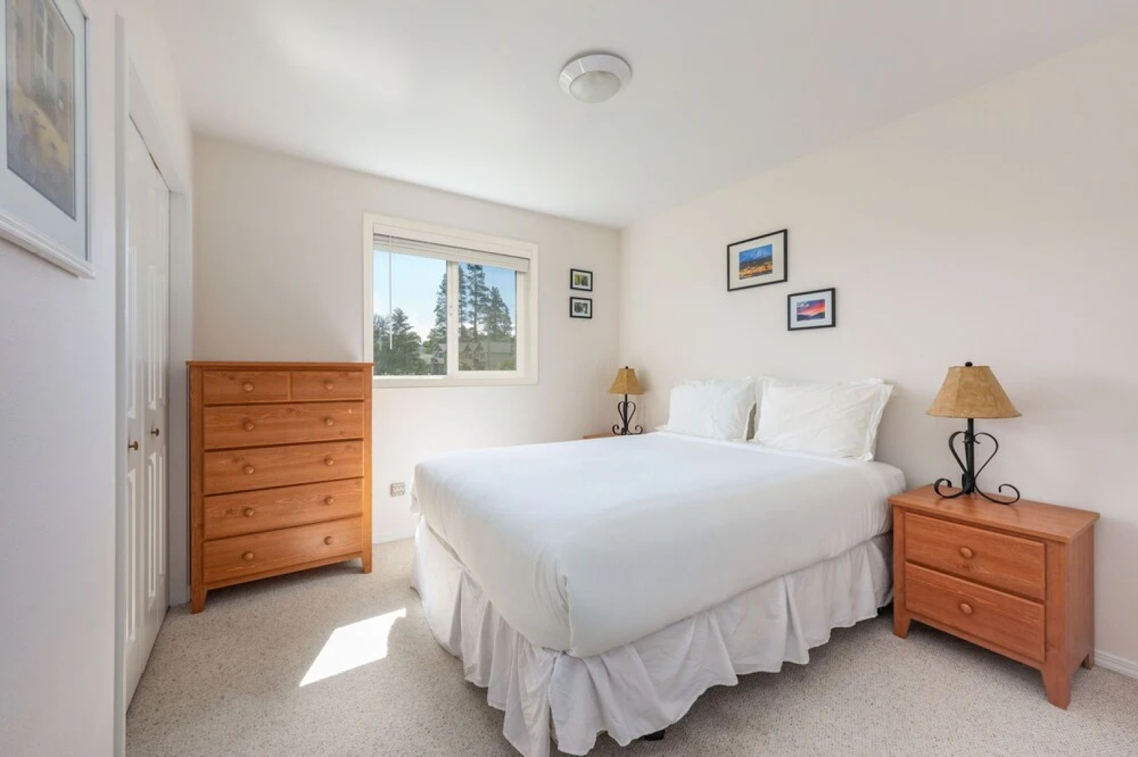 River Ranch 2 Bedroom Home by RedAwning