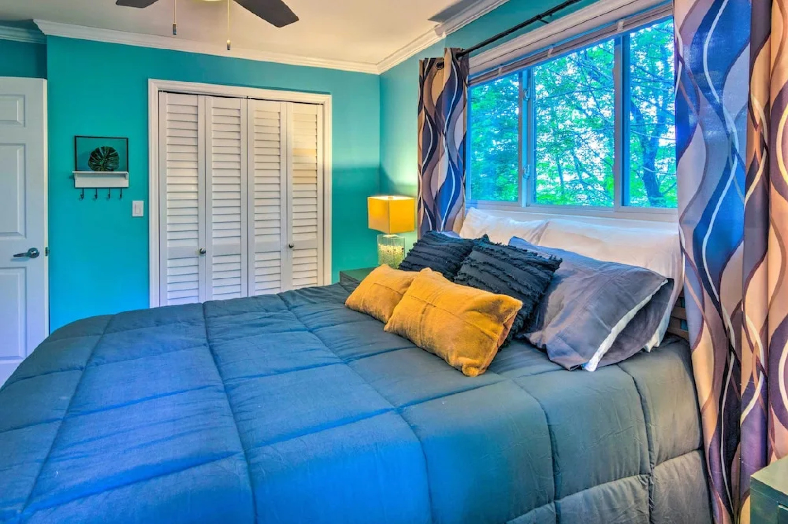 Game Room & Mountain Views: Lake Lure Retreat!