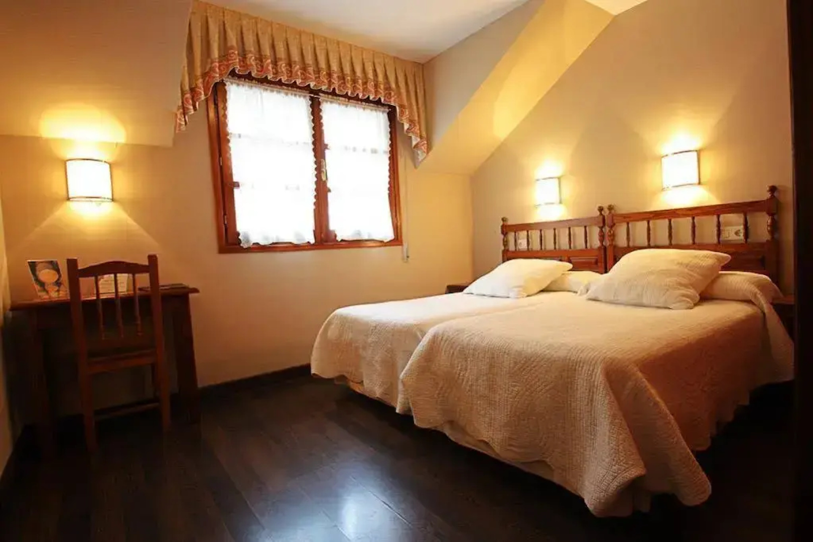 Hostal Restaurante Méndez "El Guardia"
