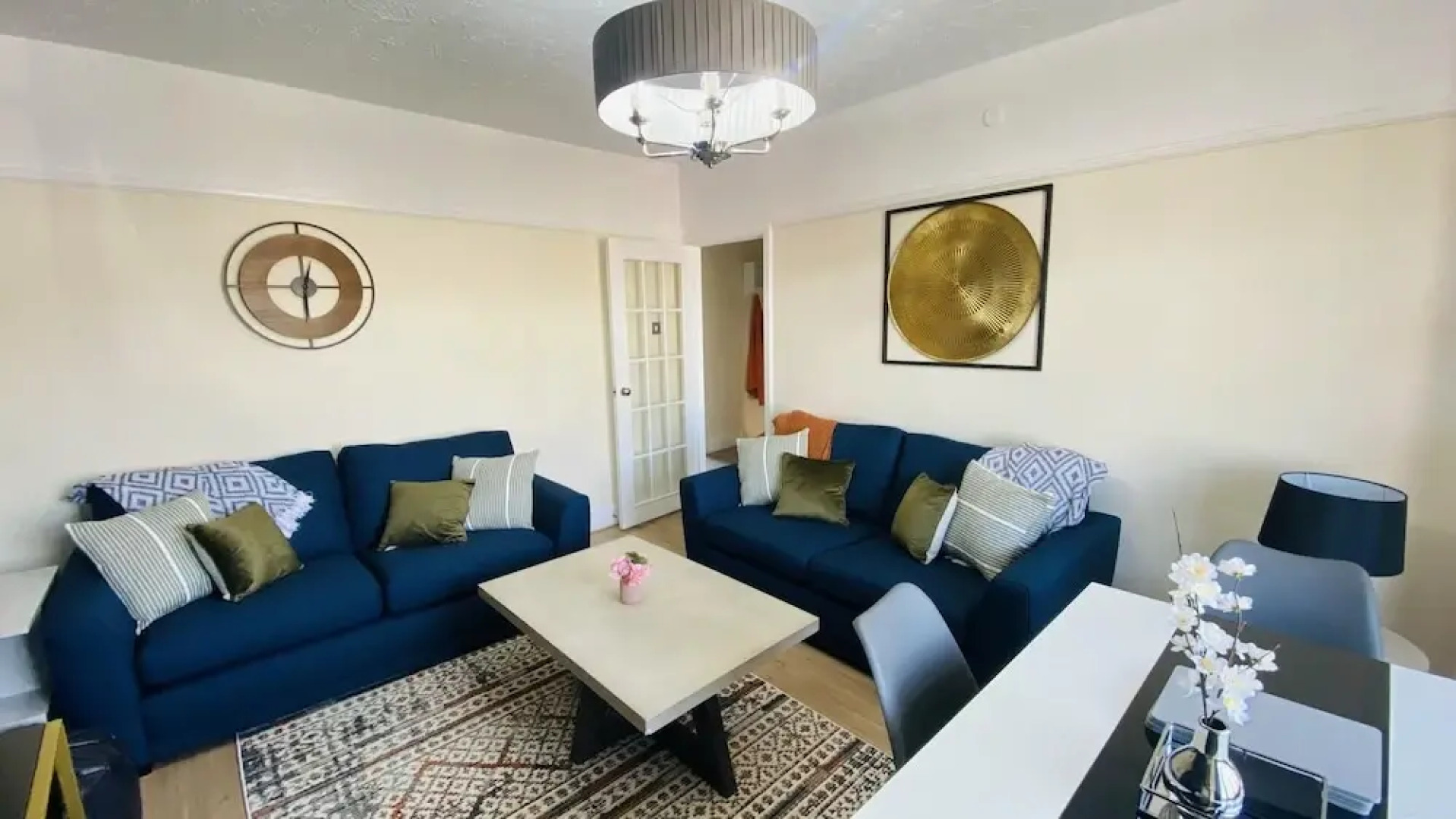 Family 4-bed Apartment in Dawlish With Sea View