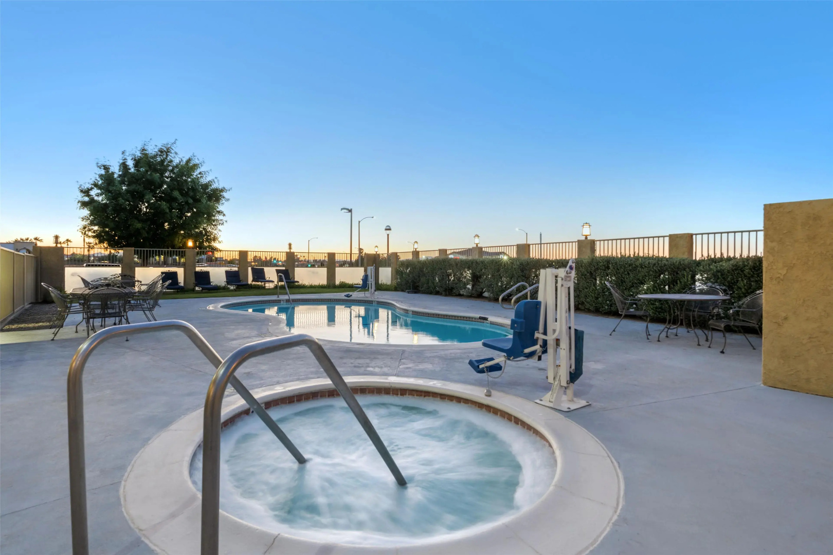 Best Western Plus John Jay Inn & Suites