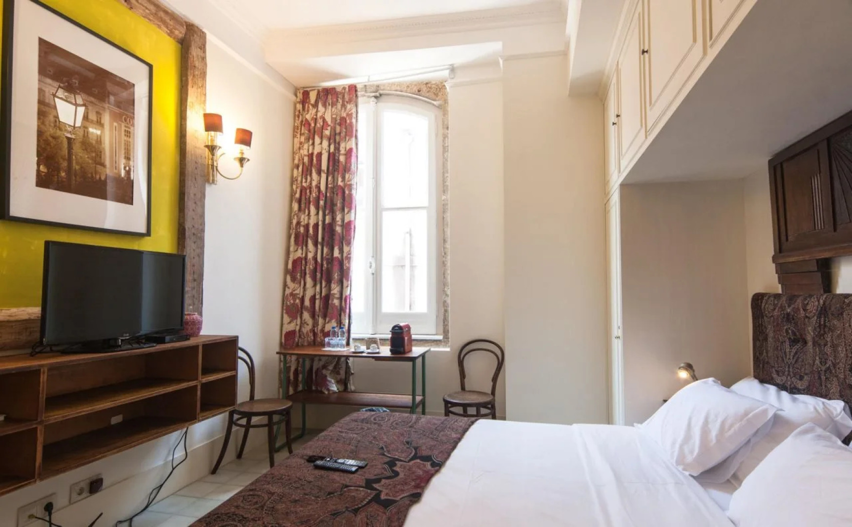 The Independente Suites & Terrace