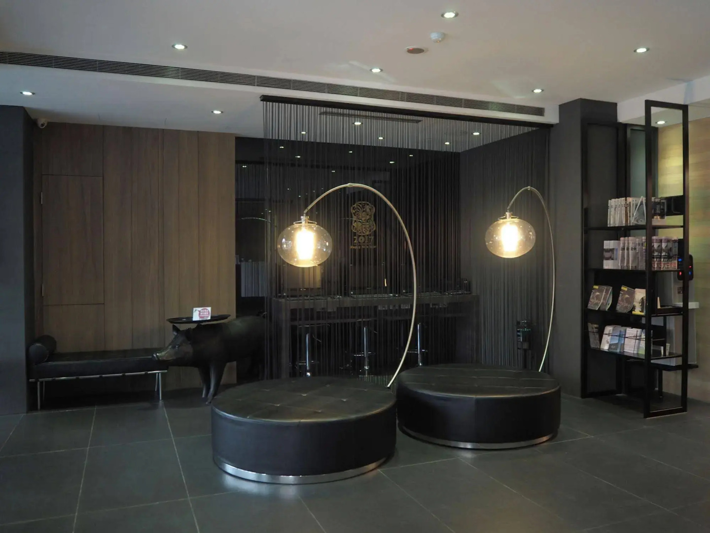 The Riverside Hotel International