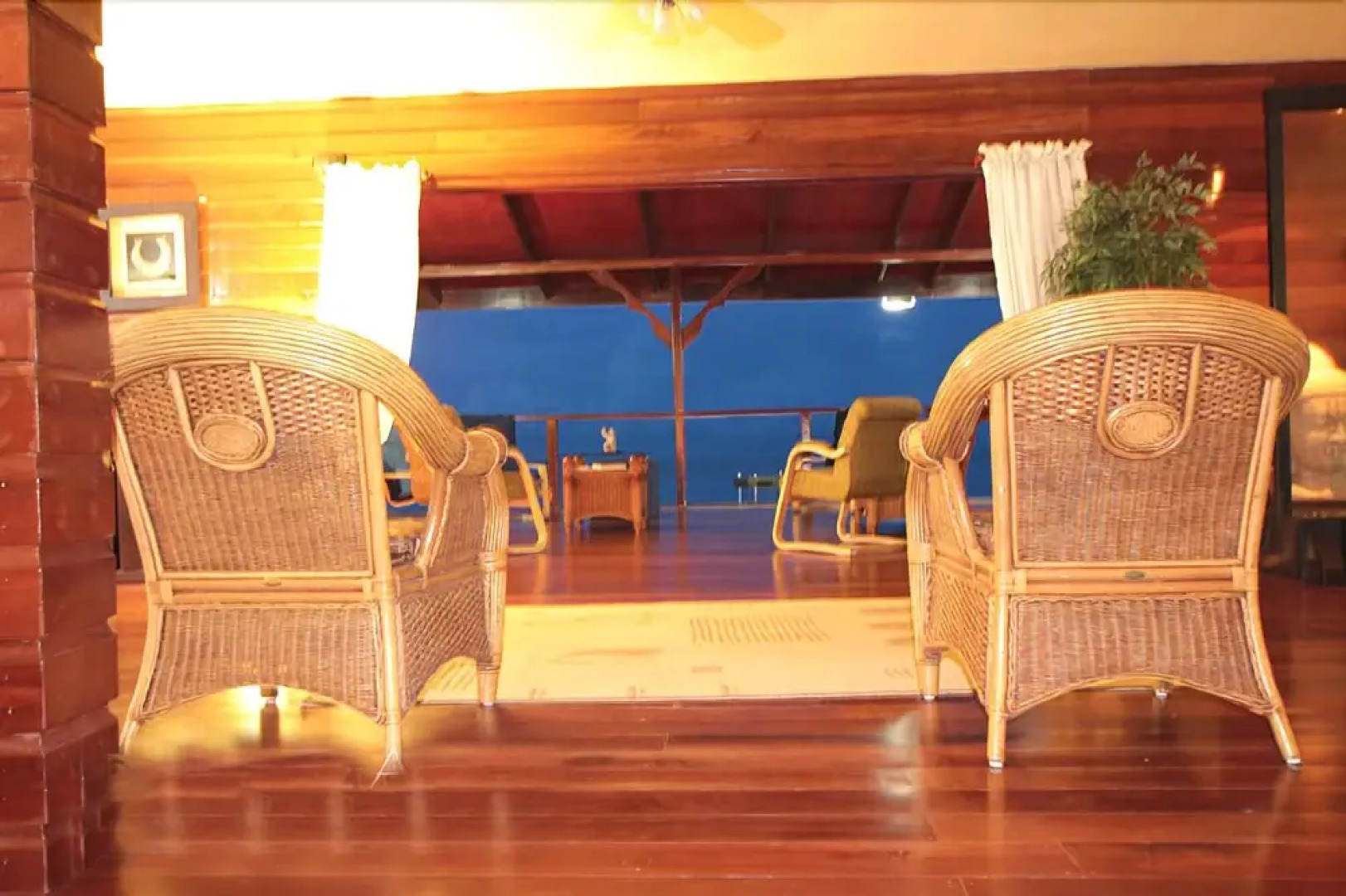 Laguna Azul Eco Lodge