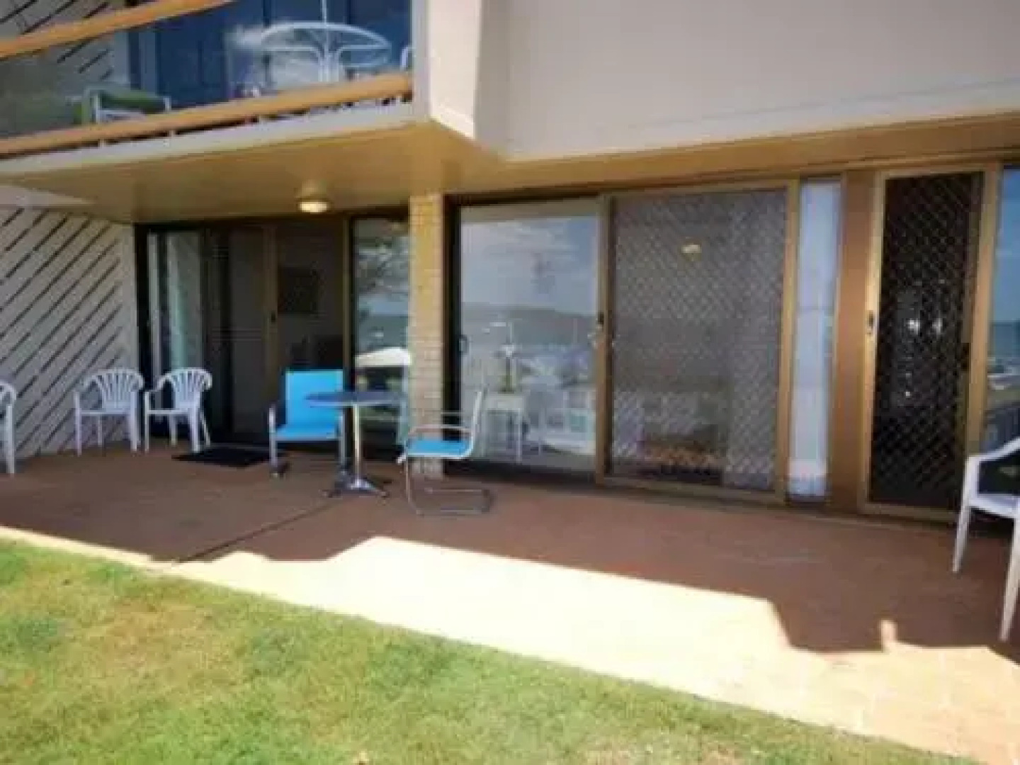 5 'Harbourside' 3-7 Soldiers Point Road - Ground Floor Waterfront Unit