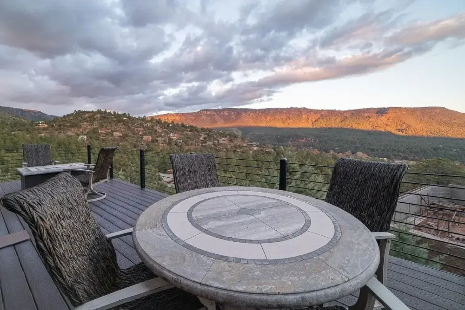 Ruin Hill Kokopeli Pine 4 Bedroom Home by RedAwning