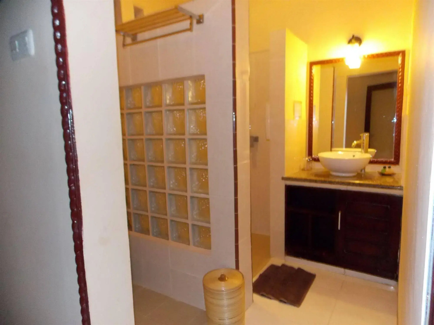 Tropical Hideaways Resort